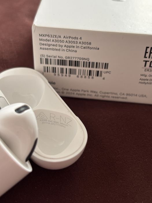 Наушники air pods 4