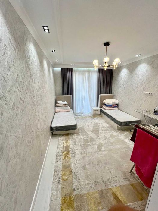 Аренда квартира в ЖК Ёшлик старий Парламент 3-ком р-н Чиланзар-19