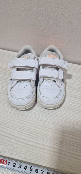 Запазени  детски обувки