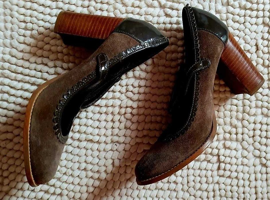 Pantofi cu toc , din piele naturală