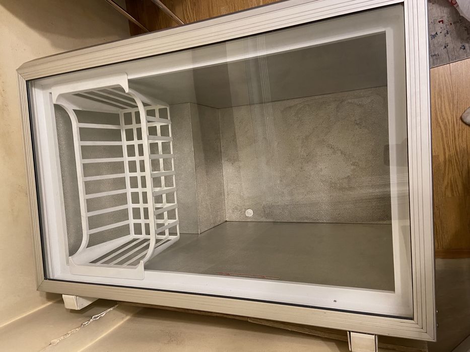 МОРОЗИЛЬНИК ЛАРЬ Срочно недорого