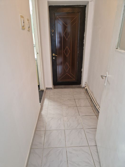 Garsonieră de închiriat
