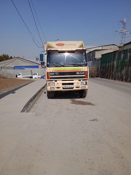 Daf 2002 yangi moshin