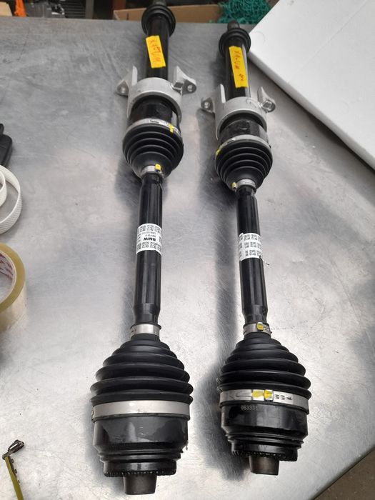 Полуоска бмв х1 У 11 Bmw x1 U11 350лв