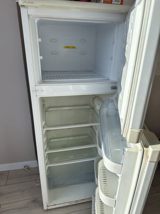 Холодильник не рабочий