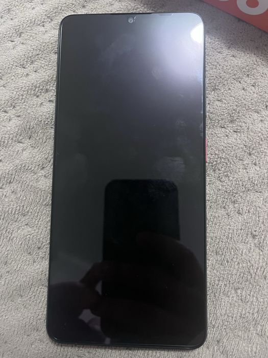 телефон ZTE Blade A36