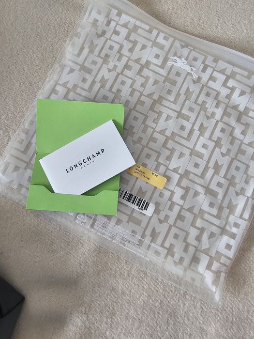 Gentuta longchamp noua cu etichete