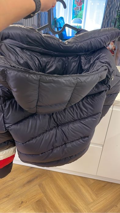OFERTA//OFERTA Vand geaca Moncler autentica