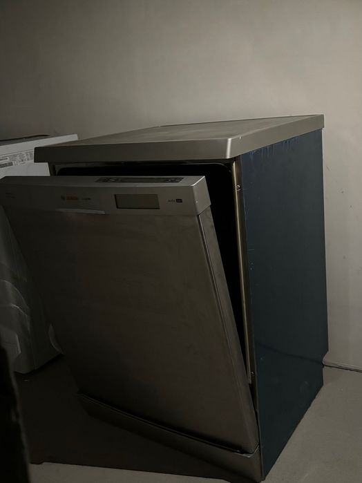 Посудомойка BOSCH