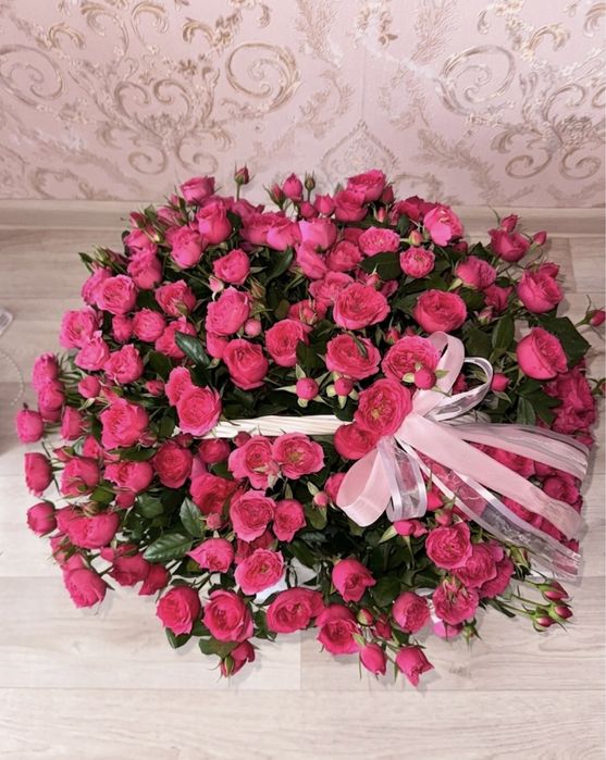 Кустовые розы 25к