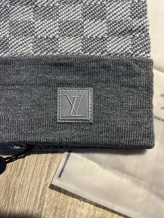 Caciula Louis Vuitton