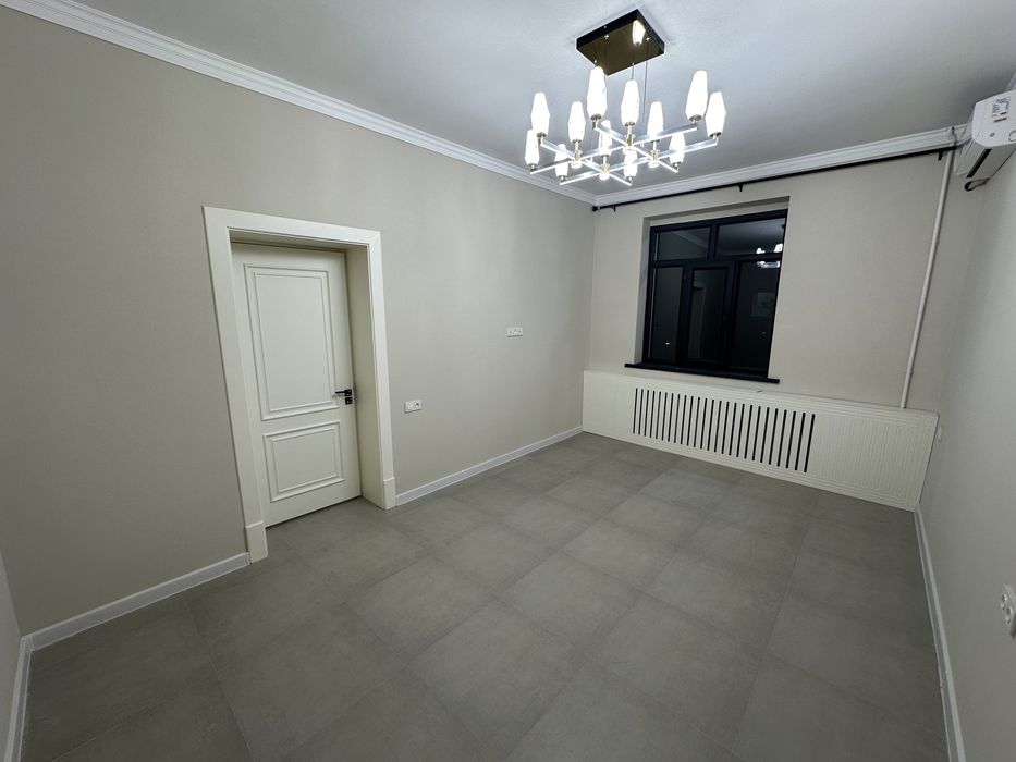 Продается нежилое помещение вдоль дороги 200м2 - Яккасарай | Братские