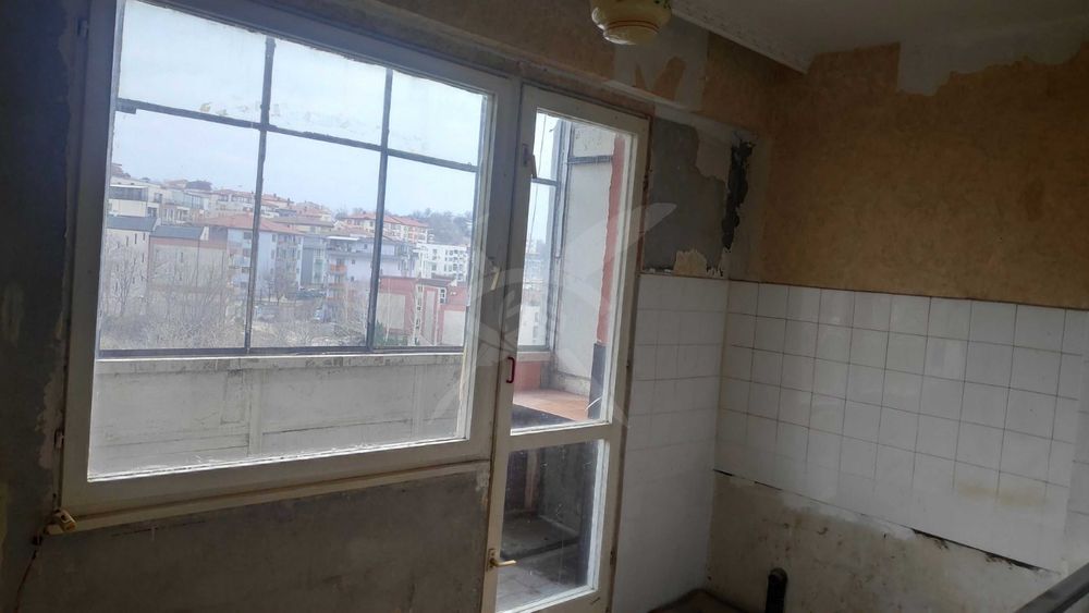 Продава се Двустаен апартамент в Варна, Възраждане 3 - 50 кв.м за 1318 €/кв.м - Снимка #8