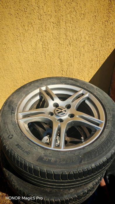 Set Jante aliaj cu anvelopa Passat B6 + 1 cadou cu anvelopa iarna