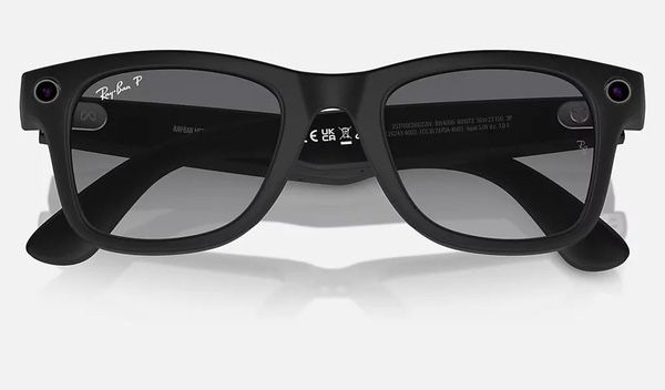 Ray-Ban Meta Smart Glasses
