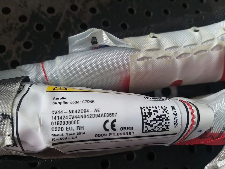 Airbag cortina dreapta ford kuga 2 dm2 cv44n042d94ae