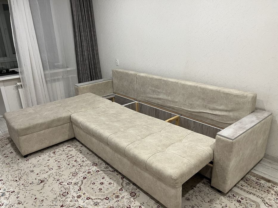 Продам диван, раскладной.