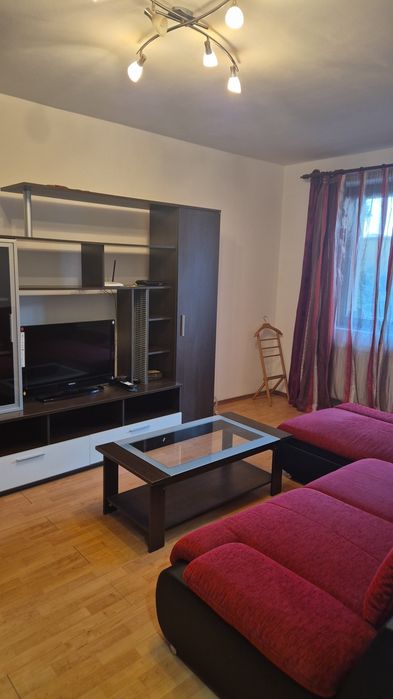 Închiriez apartament cu 1 camera