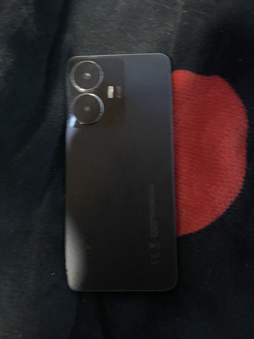 Vand telefon realme c55