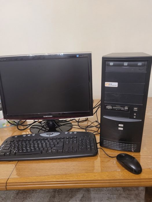 Продам компьютер в комплекте,