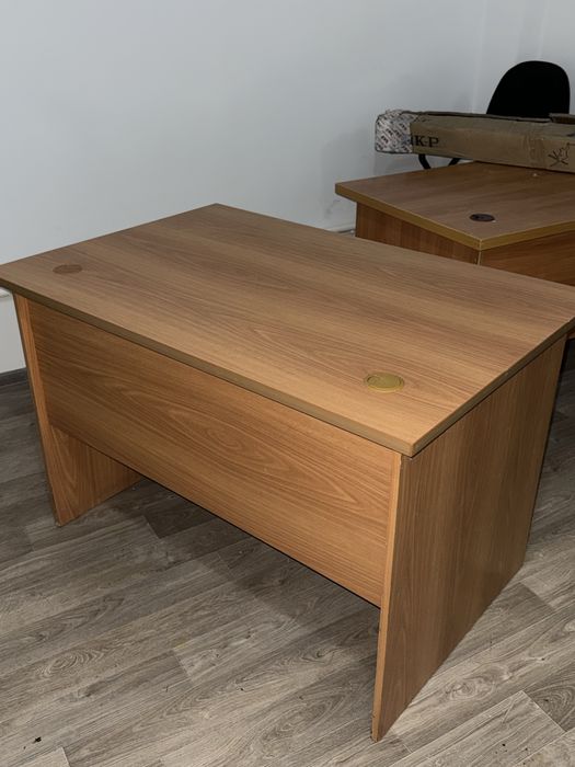 Продам Письменный стол