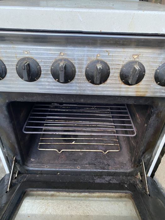 Ретро готварска печка с котлони !! Made in Bulgaria