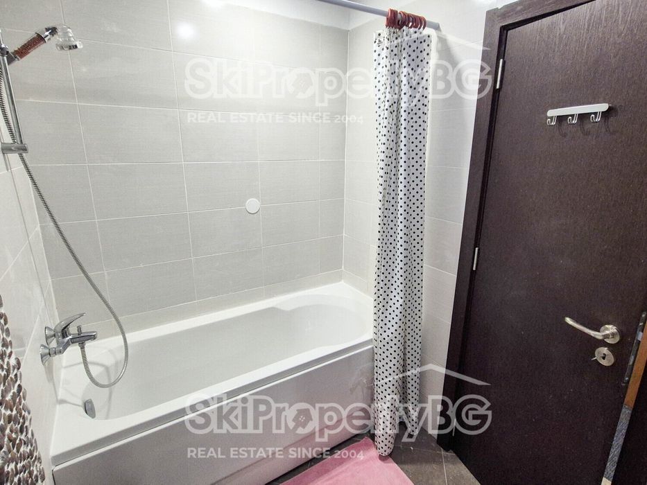 Двустаен апартамент с добра локация в Банско!