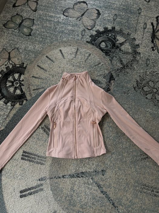 Bluza Lululemon.