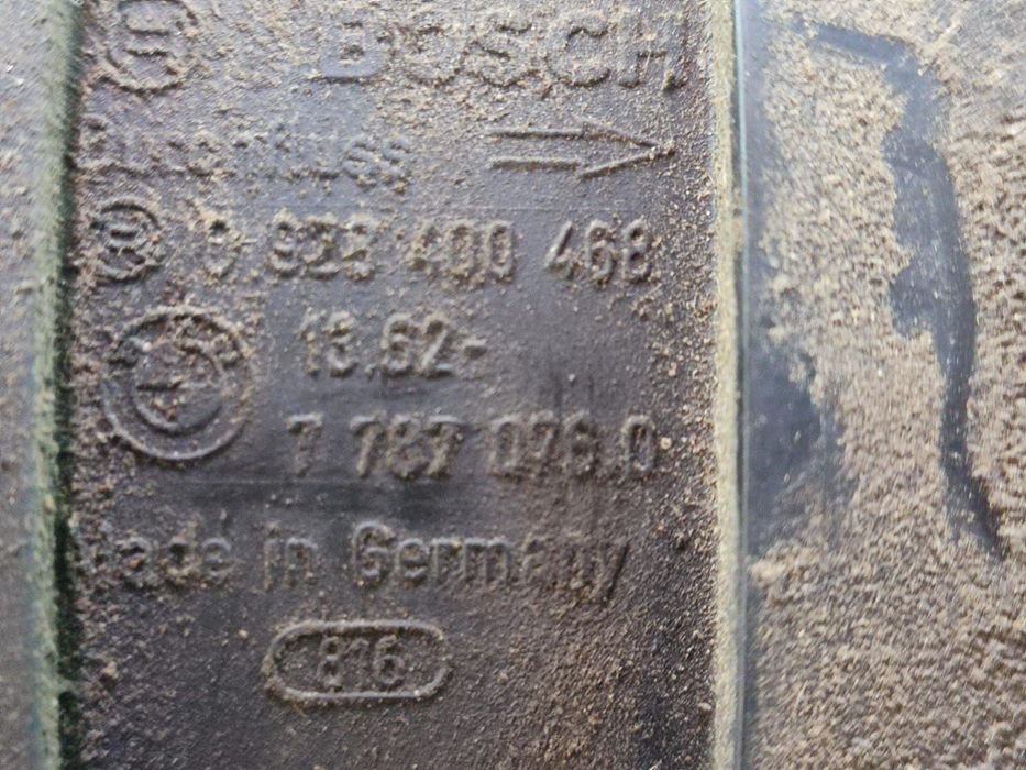 Debitmetru 77870760 3.0 d M57 BMW Seria 5 E39 [1995 - 2000]