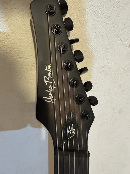 VÂND/SCHIMB Harley benton multiscale  7 BBB