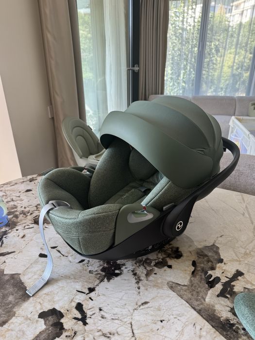 Cybex cloud T + кошница за бебе