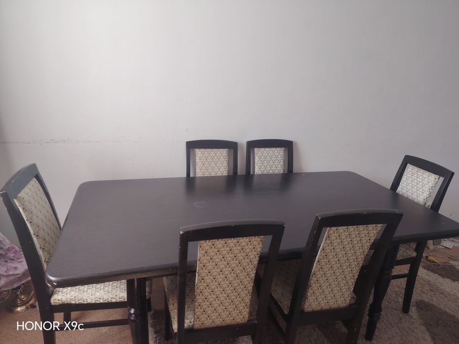 Үстел орындықтар