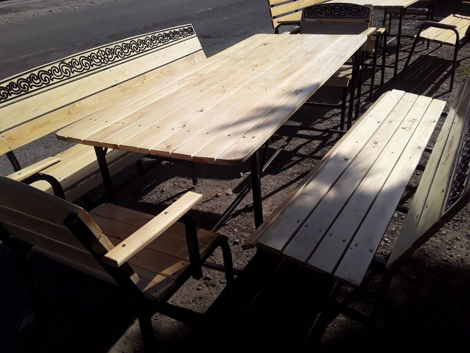 Дачини стол  10 кишилик  нархи 1600 дан 1900 гача00