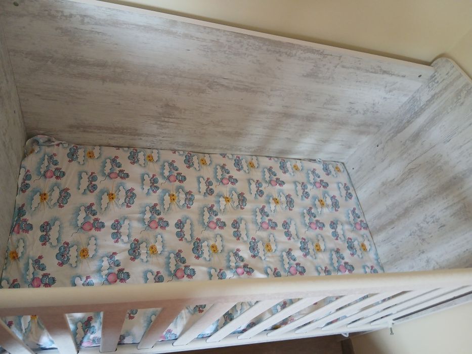 Бебешко легло на три нива с матрак