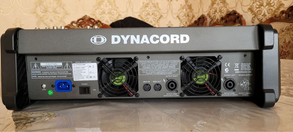 Dynacord powermate 1000-3