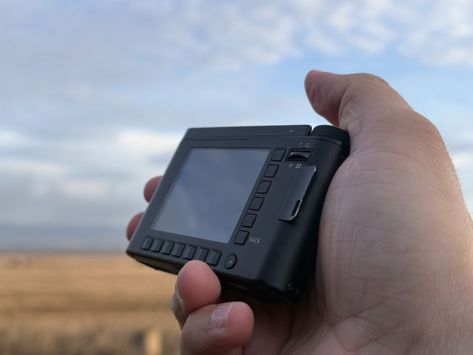 Samsung NV10 фотоапарат