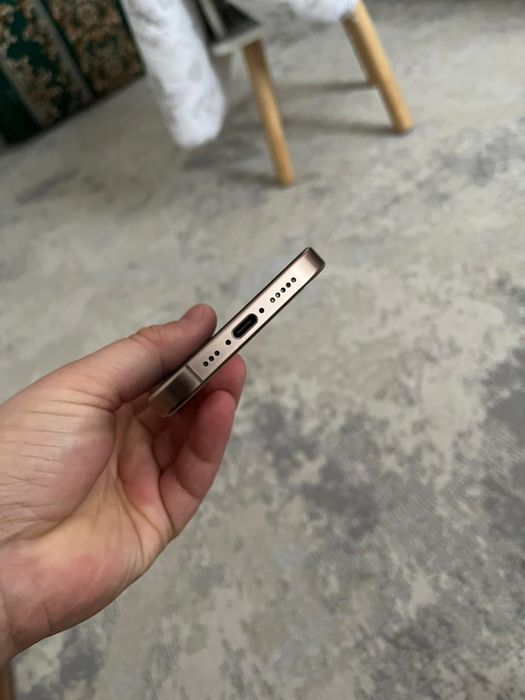 продам iphone 16pro 256gb gold e sim