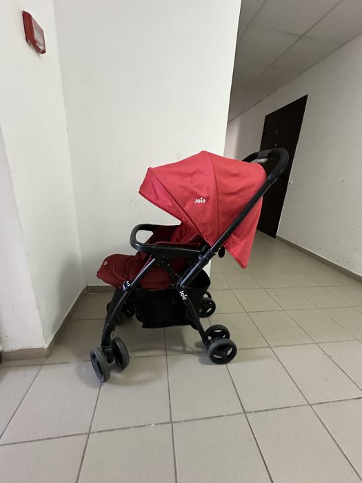 Каляска детская джои