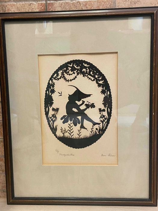 et 2 tablouri siluete decupate manual - Anni Hunne - Handgeschnitten