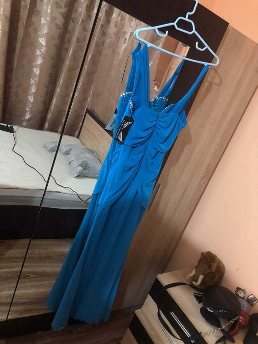 Рокля S размер .