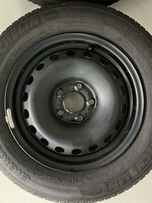 Желязни джанти 15 цола 5х108 за Мерцедес Цитан с летни гуми 195/65/15