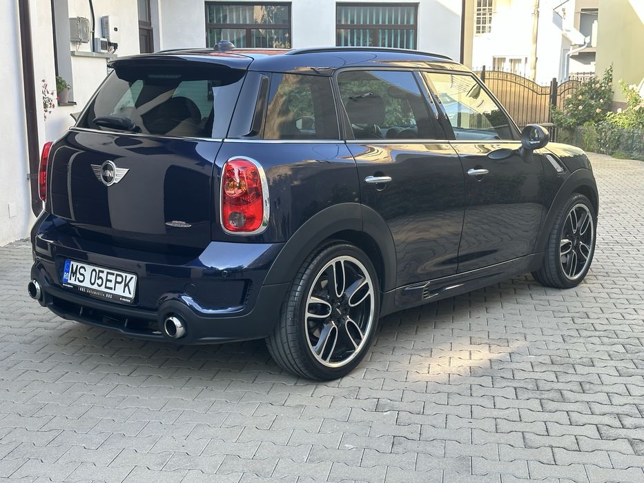 MINI Countryman Cooper S ALL4 JOHN COOPER WORKS original. Automata