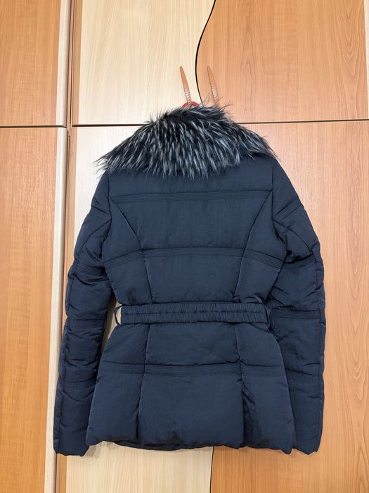 Geacă Guess originală