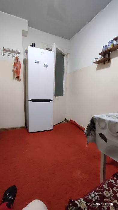 Assalomu alaykum srochna 1 xonali uy sotiladi,shahar markazida 53 000