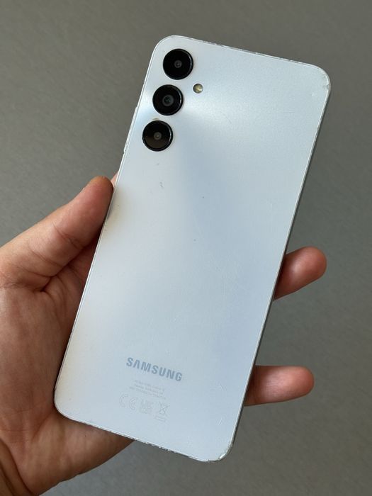 Samsung Galaxy A05s -piese de schimb /placa de baza buna !