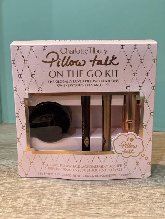 Charlotte Tilbury Pillow Talk On The Go Kit – Лимитиран сет