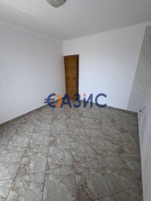 Продава се Двустаен апартамент в к.к. Слънчев бряг - 67 кв.м за 1314 €/кв.м - Снимка #7