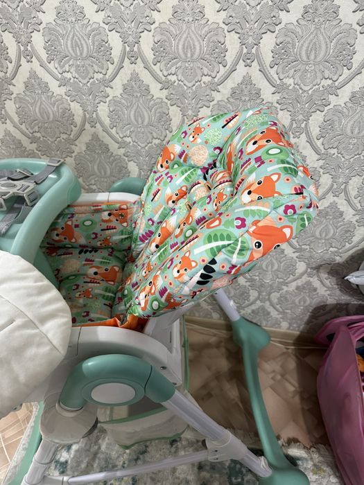 Продам стульчик для кормления Skillmax