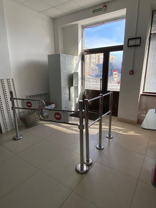 Стеллажи металлические