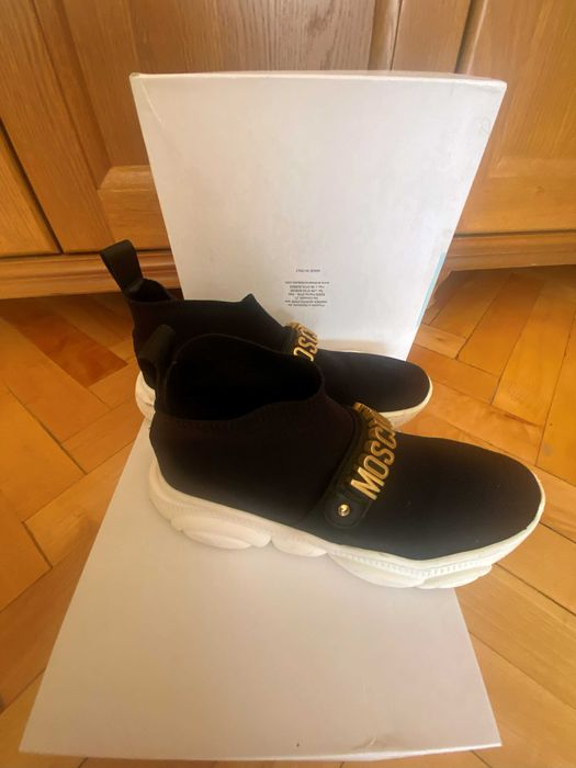 Дамски sникърси Moschino 38 номер